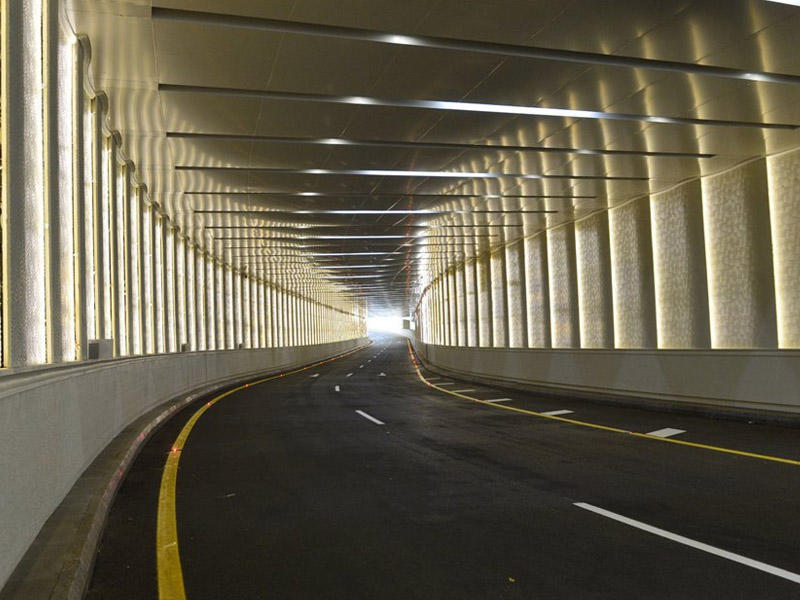 XƏBƏRDARLIQ: Paytaxtdakı tunellərdən keçəndə diqqətli olun - VİDEO 