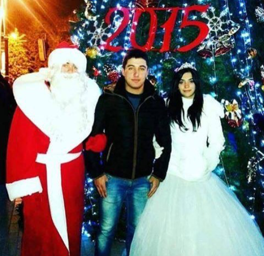 Aprel şəhidimizin bayram FOTOSU ÜRƏK DAĞLADI