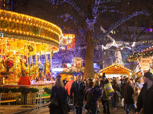 Son DƏQİQƏ: Yeni il konserti zamanı atışma: 2 ölü, 2 yaralı