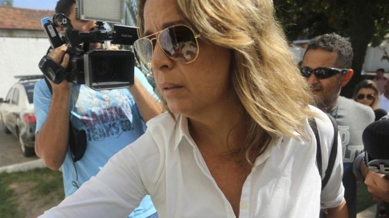 “O, yatırdı, biz isə yan otaqda...” - Səfirin xanımı DANIŞDI