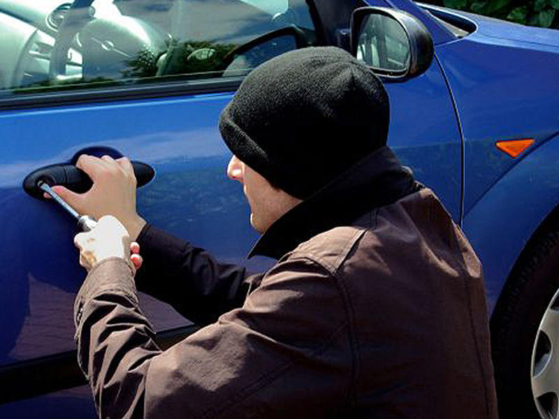 Bakı sakini tanışının avtomobilini qaçırdı