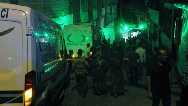 İstanbuldakı terrorçu kluba bələd imiş