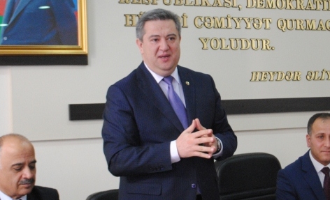 Lerik icra başçısı sakinin pay torpağını zəbt edib: “Ailəlikcə özümüzü yandıracağıq”- FOTO