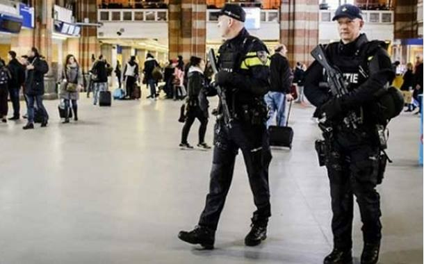 Yeni ildə İstanbulda terror törədən şəxsin tutulması üçün — Hollandiyada əməliyyat