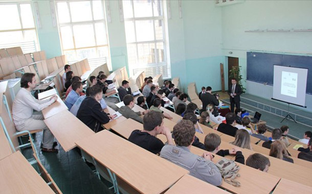 Dövlət hesabına oxuyan tələbələrə — ŞAD XƏBƏR