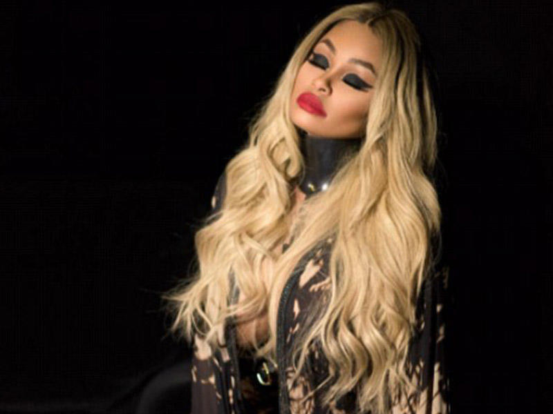 Ermənilərin gəlini erotik fotolarını yaydı - FOTO