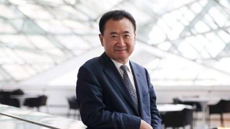 General olmaq istəyirdi, milyonçu oldu - Dünyanın hər yerində obyektləri olan adam