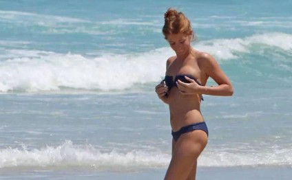 Serial ulduzu tətildə - FOTO