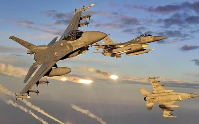 Türkiyəyə məxsus qırıcı təyyarələr Kandili bombaladı