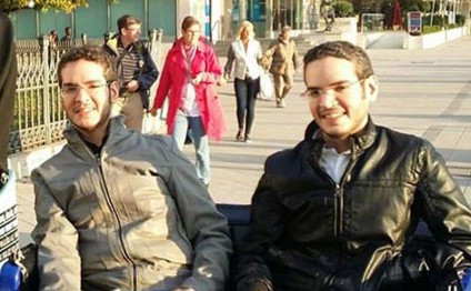 Eyni gündə doğulub, eyni gündə öldülər - FOTOLAR