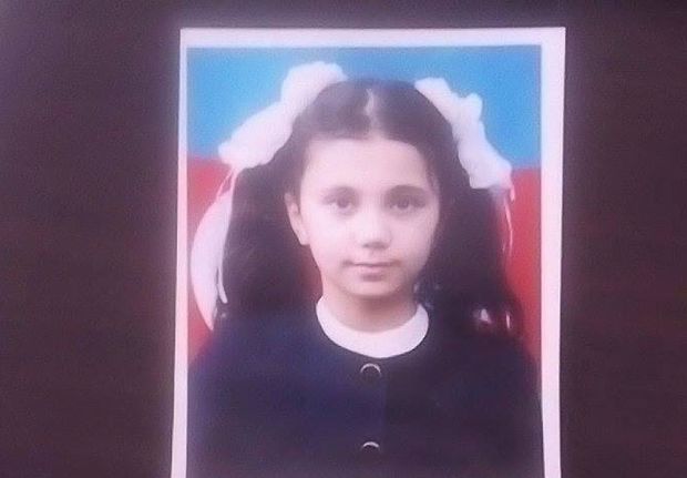 “Nurayın atası dedi ki, arvadımla qızımı buraxın kanalizasiyaya, axsın getsin”