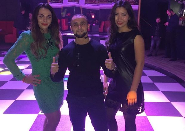 Azərbaycanlı olimpiya çempionu gecə klubu açdı – FOTO