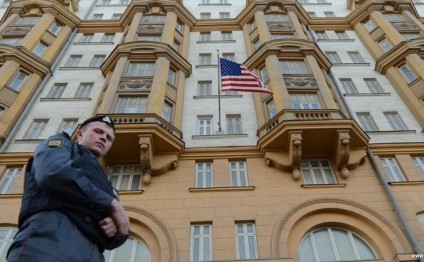 ABŞ-ın Moskvadakı səfirliyinin binası yaxınlığında güclü YANĞIN – 1 ölü, 9 yaralı