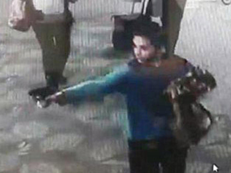 Hava limanındakı silahlı hücumla bağlı yeni görüntülər - FOTO