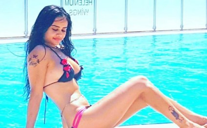 Qohumlarını söyən Naza azərbaycanlı model elçi düşdü - VİDEO