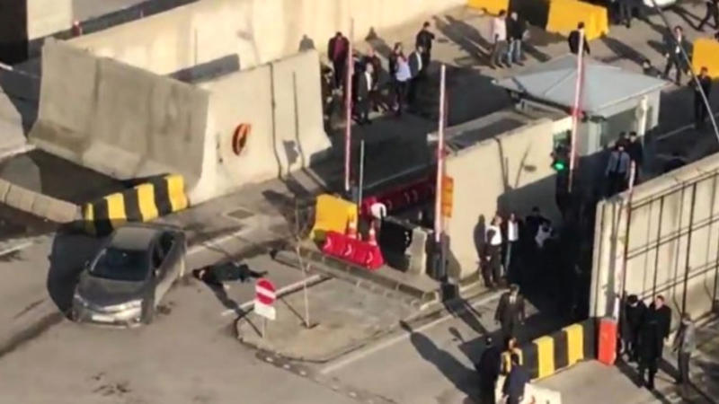 Türkiyədə polis binasını partlatmağa çalışan kamikadze öldürüldü - ATIŞMA