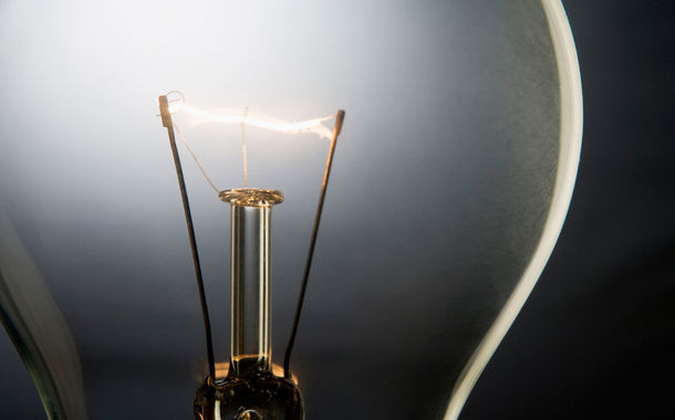 Bir kilovat saat elektrik enerjisi ilə nə etmək olar?