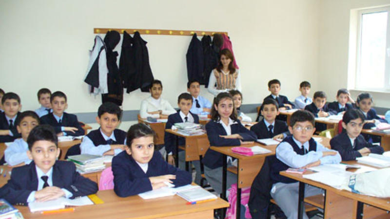 Seks qalmaqalının qurbanı olan xanım MÜƏLLİM: 