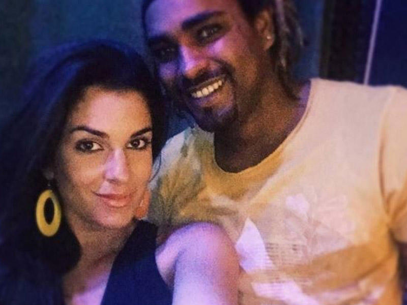 Keçmiş sevgilisi İtaliya gözəlinin üstünə kimyəvi turşu tökdü - FOTO