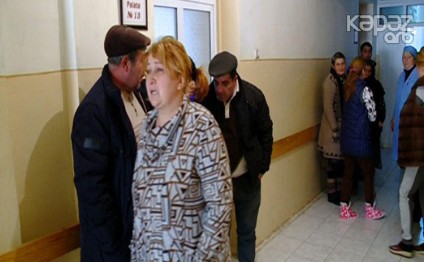 Şəmkirdə dəhşət: Toya çağırılmayan gənc bəyi bıçaqladı - FOTO