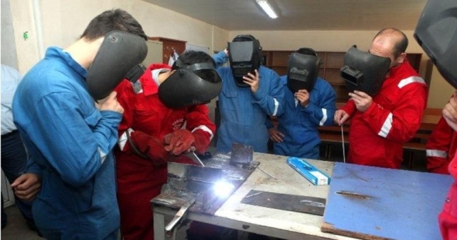 Əqli-qüsurlu kişi ilə dəfələrlə əlaqədə olan çilingər... - Mingəçevirdə dəhşət