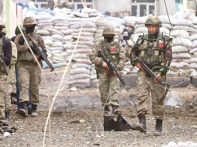 PKK terrorçuları ilə atışmada 2 türk hərbçi şəhid oldu: yaralılar var