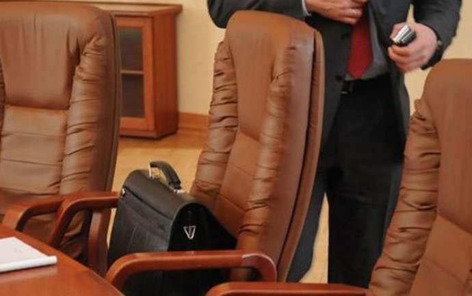 Azərbaycanda universitetin 5 dekanı işdən çıxarıldı