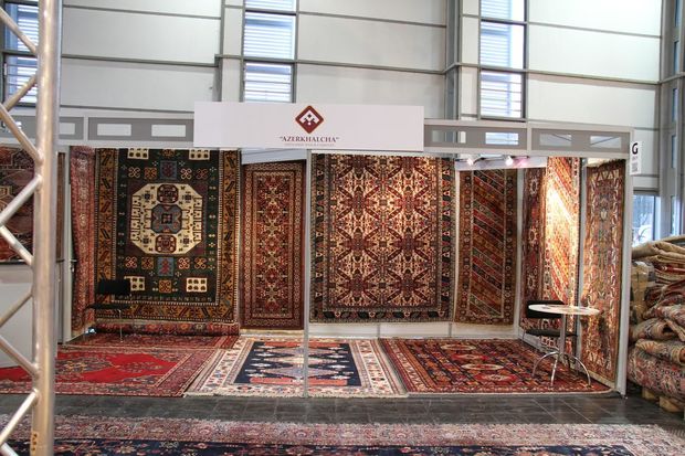 Azərbaycan xalçaları Almaniyada nümayiş olunur – FOTO