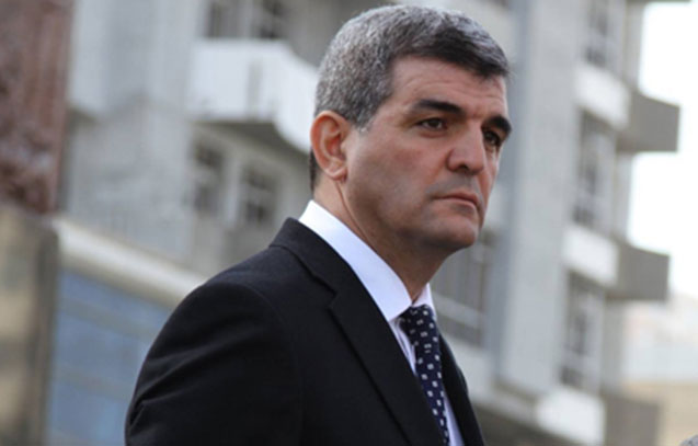  Fazil Mustafa radikallara səsləndi: “Dolmanızı lavaşınıza büküb 