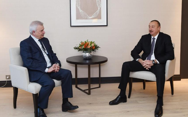 İlham Əliyev Davosda “Lukoyl” şirkətinin prezidenti ilə görüşüb
