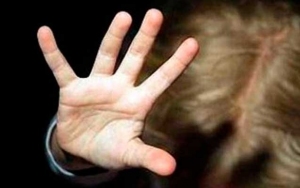 DƏHŞƏT ! 32 yaşlı şəxs 68 yaşlı qadını zorlayıb - AĞDAMDA 