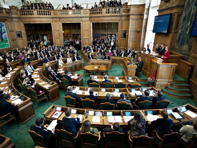 Danimarka parlamenti uydurma