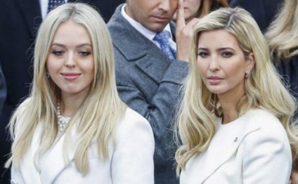 Ağ Evin İKİ GÖZƏLİ - FOTO