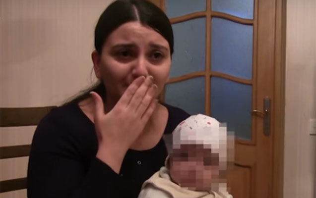 Azərbaycanda uşağı qarışıq düşən anadan - Şok ittihamlar