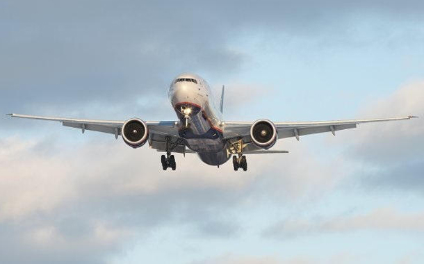 Təyyarədə siqaret və mobil telefon qadağasının — ƏSL SƏBƏBLƏRİ