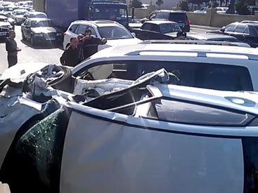 4 maşın toqquşdu: 3 yaralı