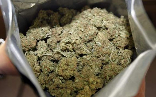 BMW ilə narkotik daşıyırdı