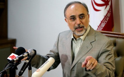 İran Trampı öz nüvə fəaliyyətini bərpa edəcəyi ilə hədələyib