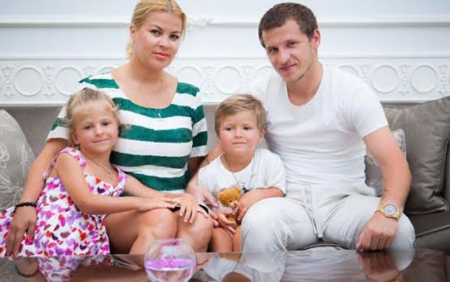 “Uşaqlara deyir ki, ananız fahişədir...” - Azərbaycanlı futbolçunun eks-xanımı