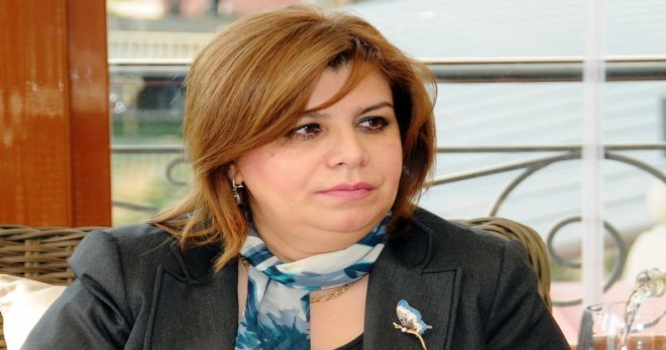 Gülər Əhmədova hirsləndi: 