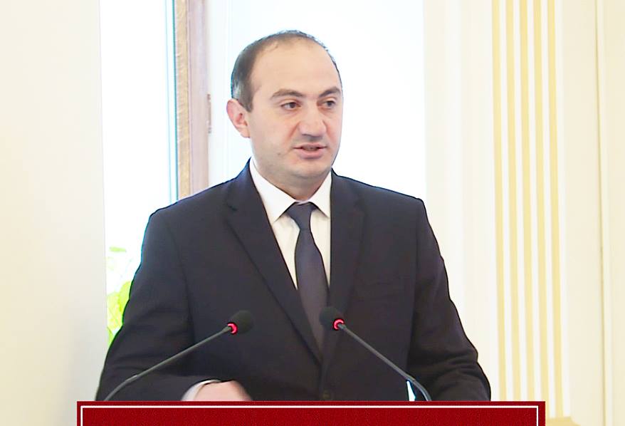 ‘‘Özəl liseylər təbəqələşməni artırır, dövlət məktəblərini məhvə aparır’’ - Gənc alimdən SOS siqnalı