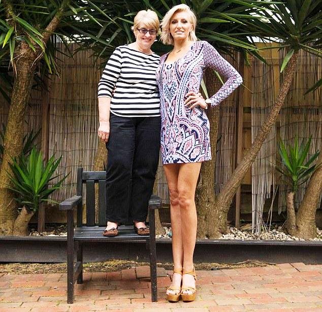 Dünyanın ən uzun ayaqlı qadını - FOTOLAR