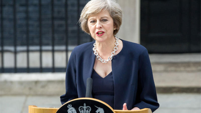 Britaniya məhkəməsi baş nazirə qadağa qoydu