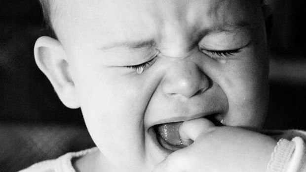 Dəhşətli kadrlar: Müsəlman körpənin ətini kəlbətinlə qoparıb...-VİDEO