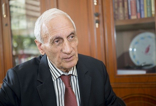 BDU-da Jurnalistika tələbələri imtahandan niyə kəsilib? - Cahangir Məmmədli danışdı