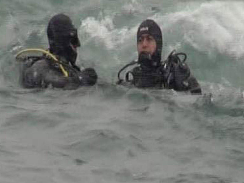 DƏHŞƏT ! Ana 40 günlük körpəsini güllələdi: ölmədiyini görüb dənizə atdı - VİDEO