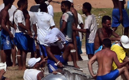 Qorxunc həqiqət ortaya çıxdı - Məhbuslar bir-birini yedilər