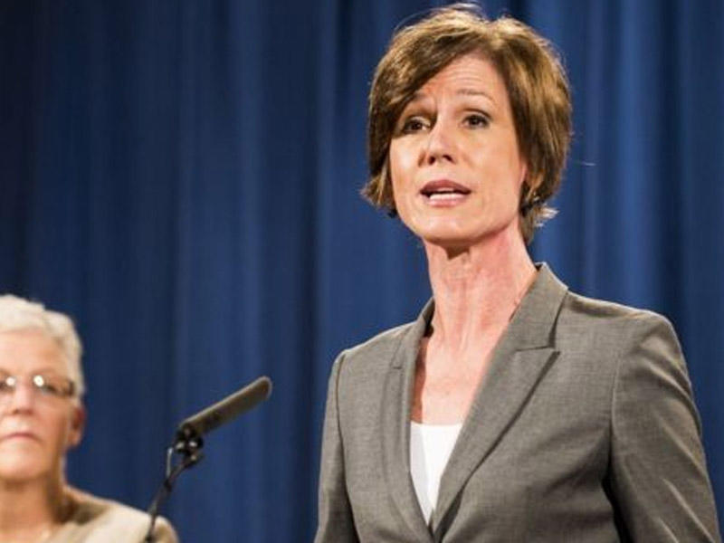 Tramp Baş prokuroru qovdu