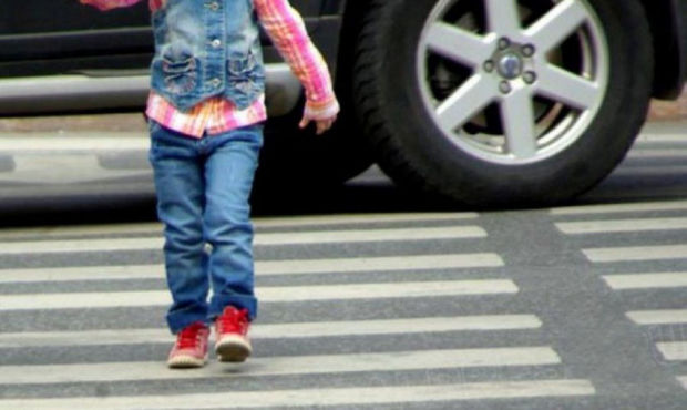 Sabirabadda 8 yaşlı qızı avtomobil vurub