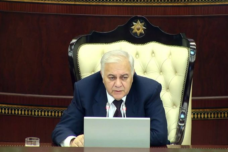 Oqtay Əsədov: “Kimin əmlakı sökülübsə, əvəzi verilib”